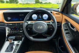 Hyundai Alcazar Interior — Steering Wheel