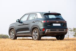 Hyundai Creta Rear Left Stance