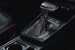 Hyundai Verna 2023-2026 Interior — Gear Shifter