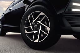 Hyundai Verna — Wheel